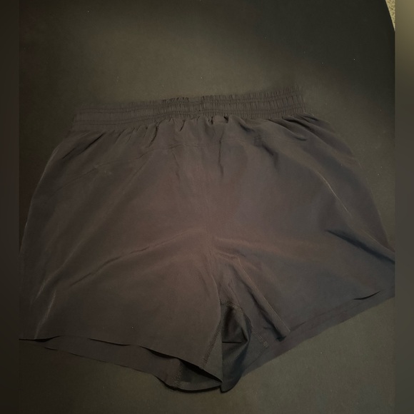 Alo 5” adapt running shorts black M lined - Picture 4 of 4